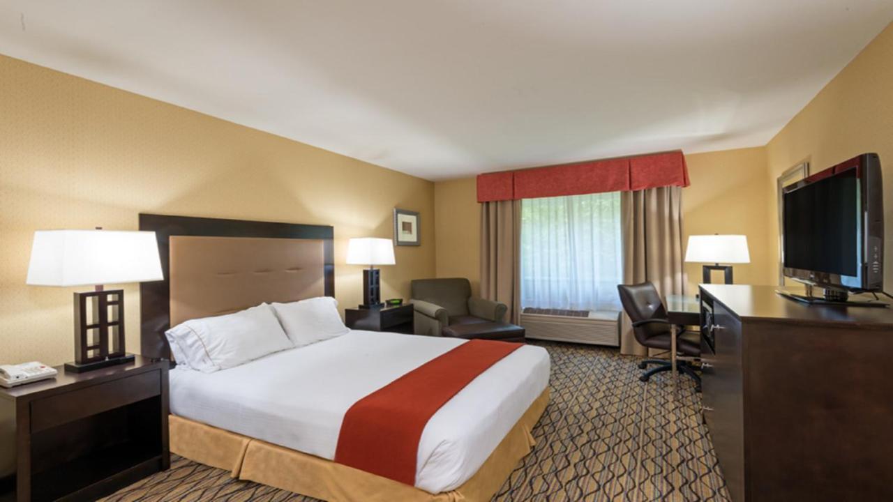 Holiday Inn Express Hotel & Suites North Seattle - Shoreline, An Ihg Hotel Exterior photo