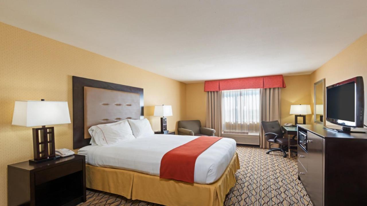 Holiday Inn Express Hotel & Suites North Seattle - Shoreline, An Ihg Hotel Exterior photo